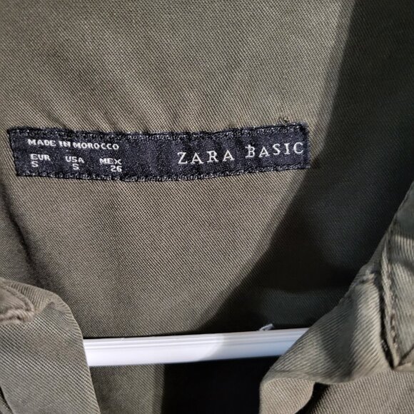 EUC ZARA ARMY GREEN BUTTON DOWN CASUAL TOP WOMANS SZ S - Picture 3 of 8
